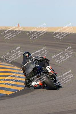 media/Dec-04-2022-CVMA (Sun) [[e38ca9e4fc]]/Race 1 Supersport Open/